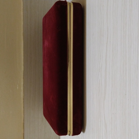 Vintage Red Velvet Double Compartment Jewelry Box - Hinged Lid w/ Mirror - Picture 7 of 11